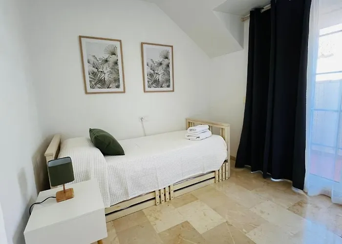 Acogedor En Centro A 300m De La Playa *