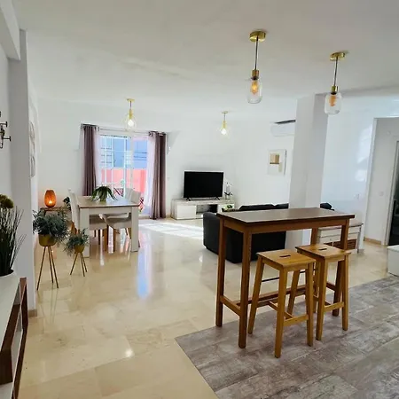 Acogedor En Centro A 300m De La Playa Apartment Fuengirola