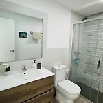 아파트 Acogedor En Centro A 300m De La Playa